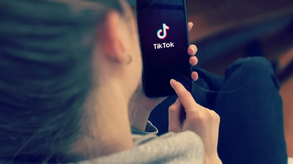 Tiktok sa thải nhân viên